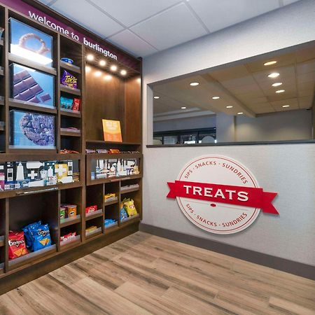 Hampton Inn & Suites Burlington Ngoại thất bức ảnh