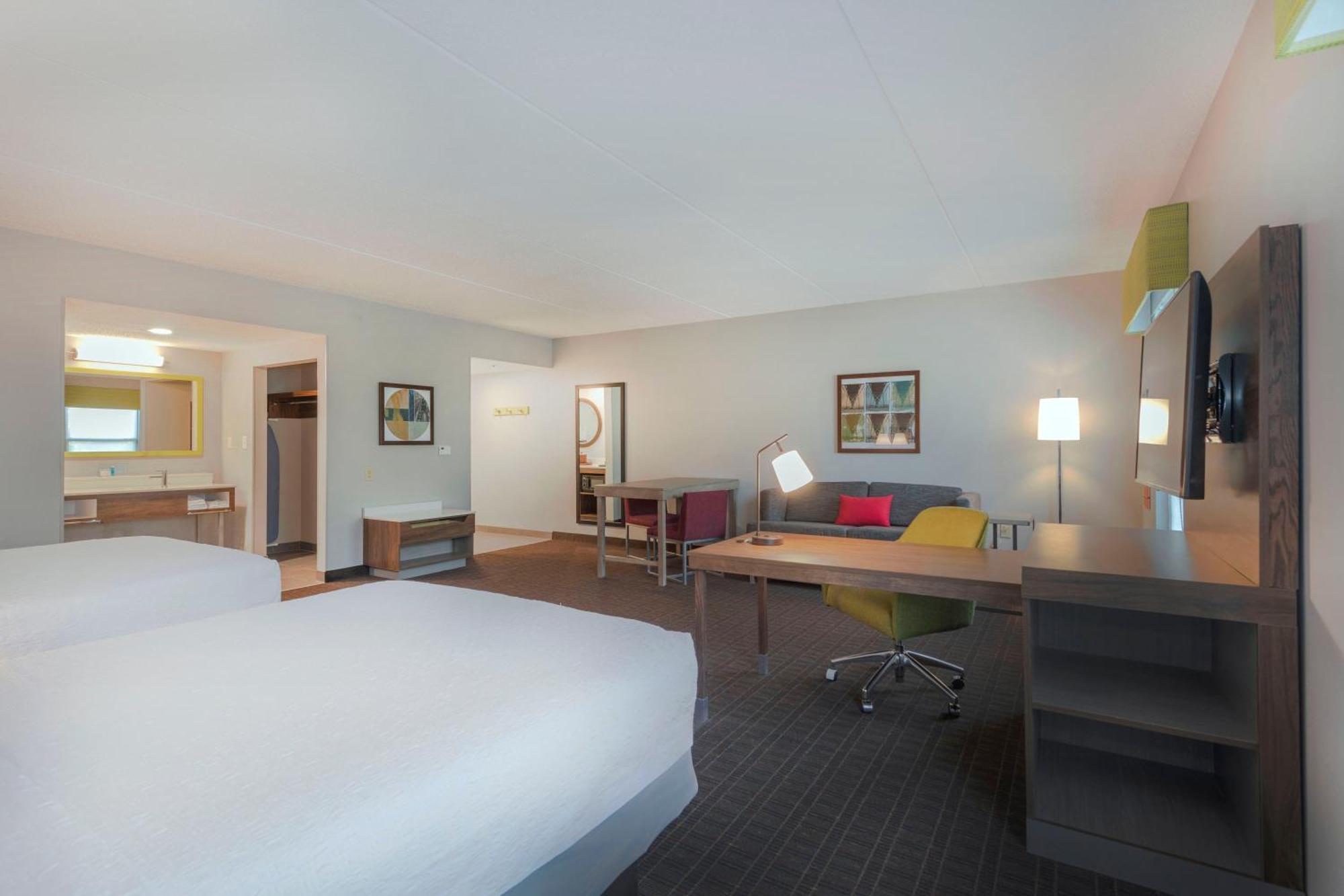 Hampton Inn & Suites Burlington Ngoại thất bức ảnh