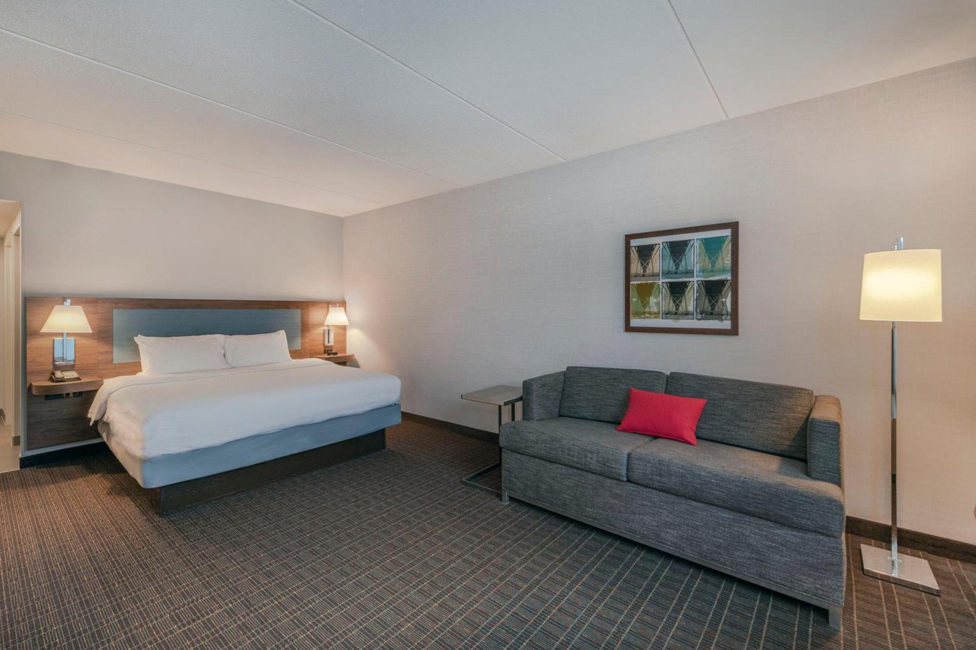Hampton Inn & Suites Burlington Ngoại thất bức ảnh